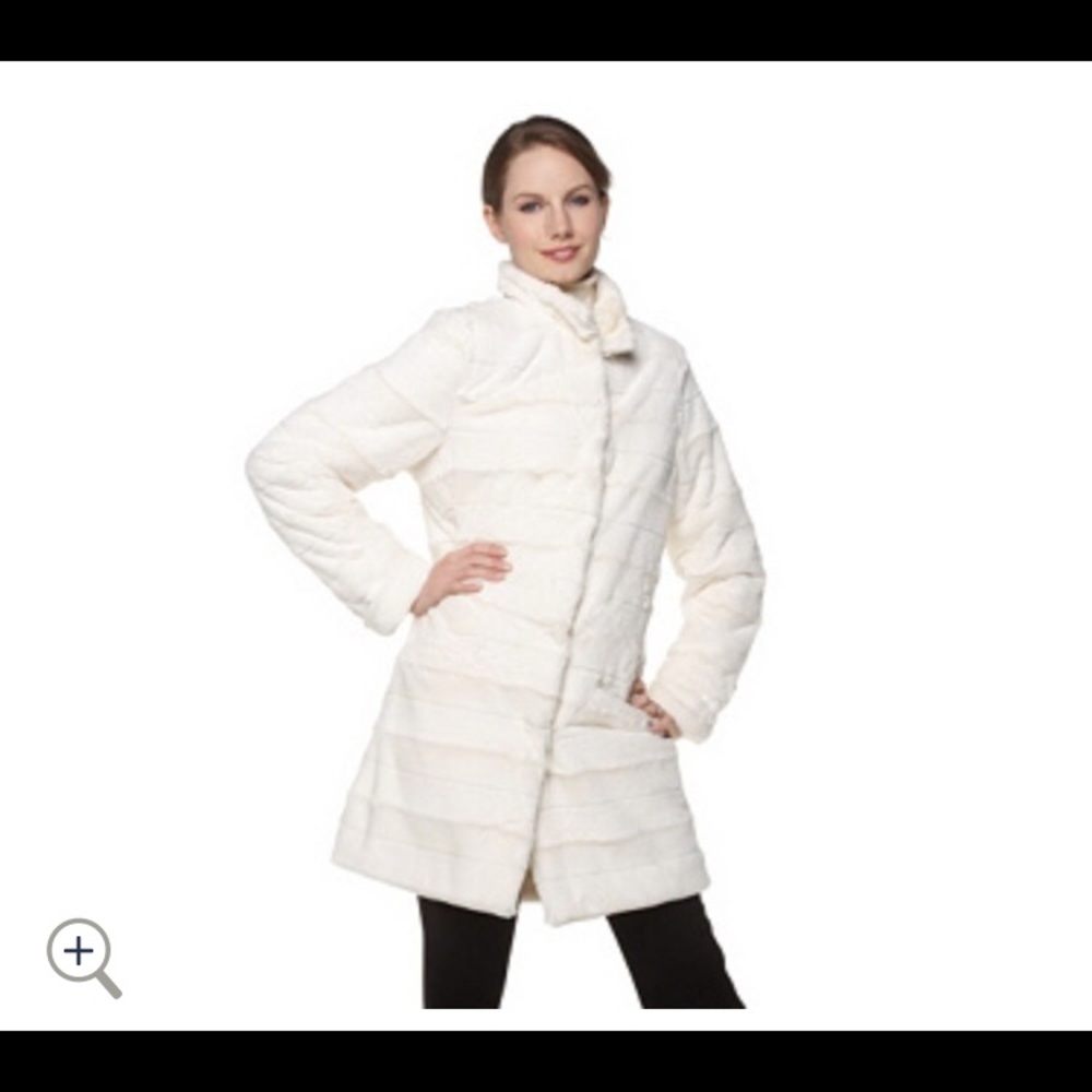 EUC!! Dennis Basso Faux Fur Jacket ❄️